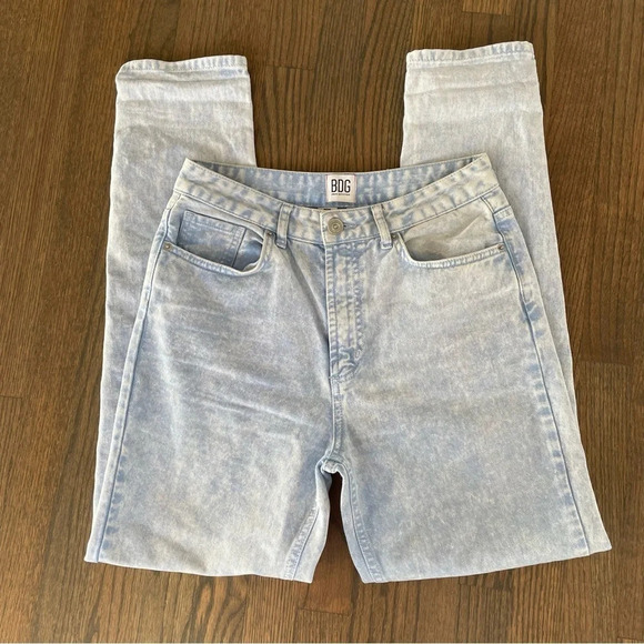 BDG URBAN OUTFITTERS Mom Jean LIGHT ACID WASH - Picture 4 of 9